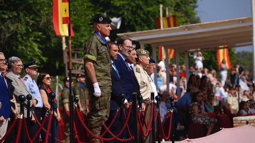 La BRI X celebra su 40º aniversario con una parada militar