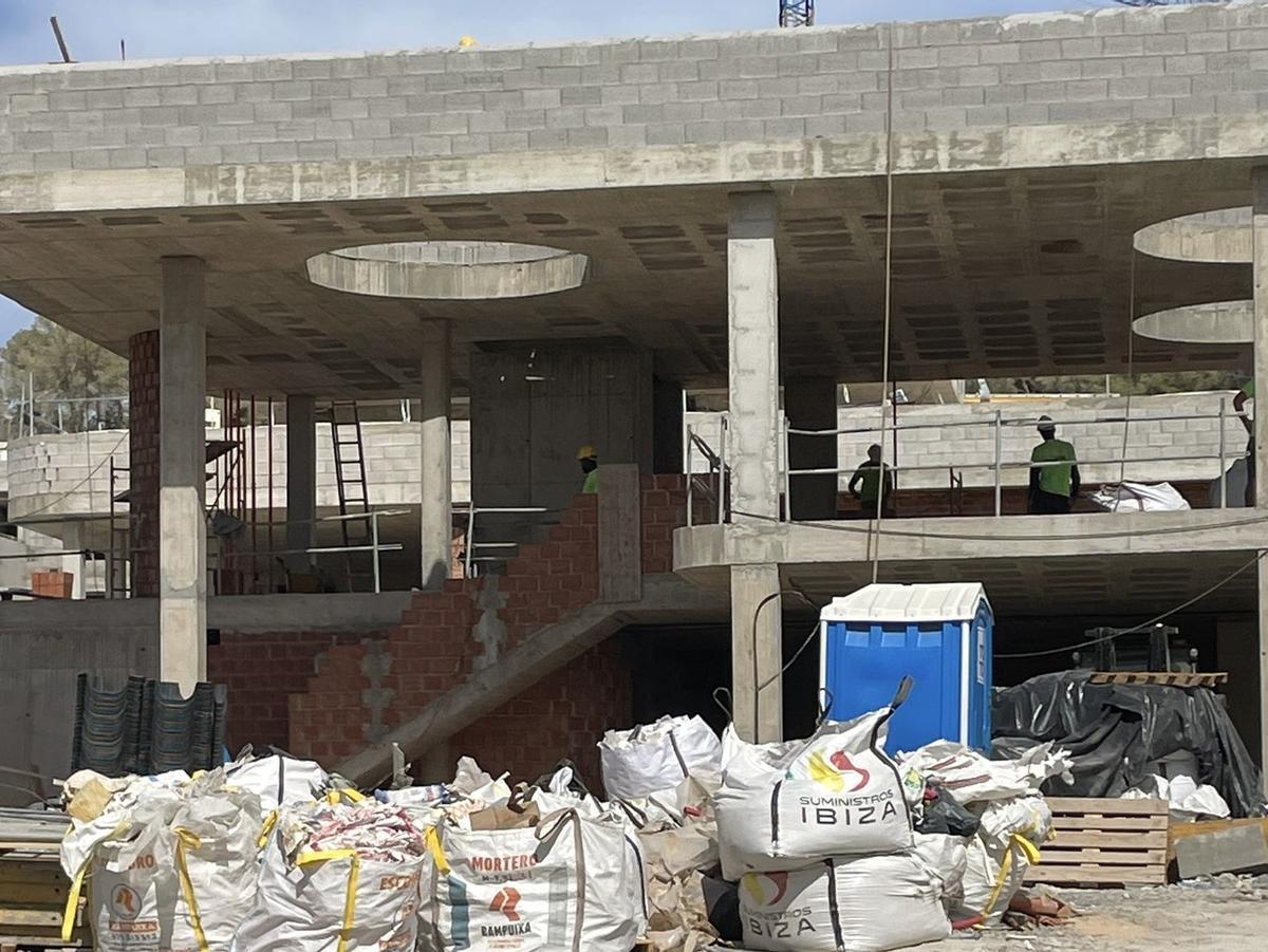 Imagen de las obras denunciadas por el PSOE de Sant Antoni.