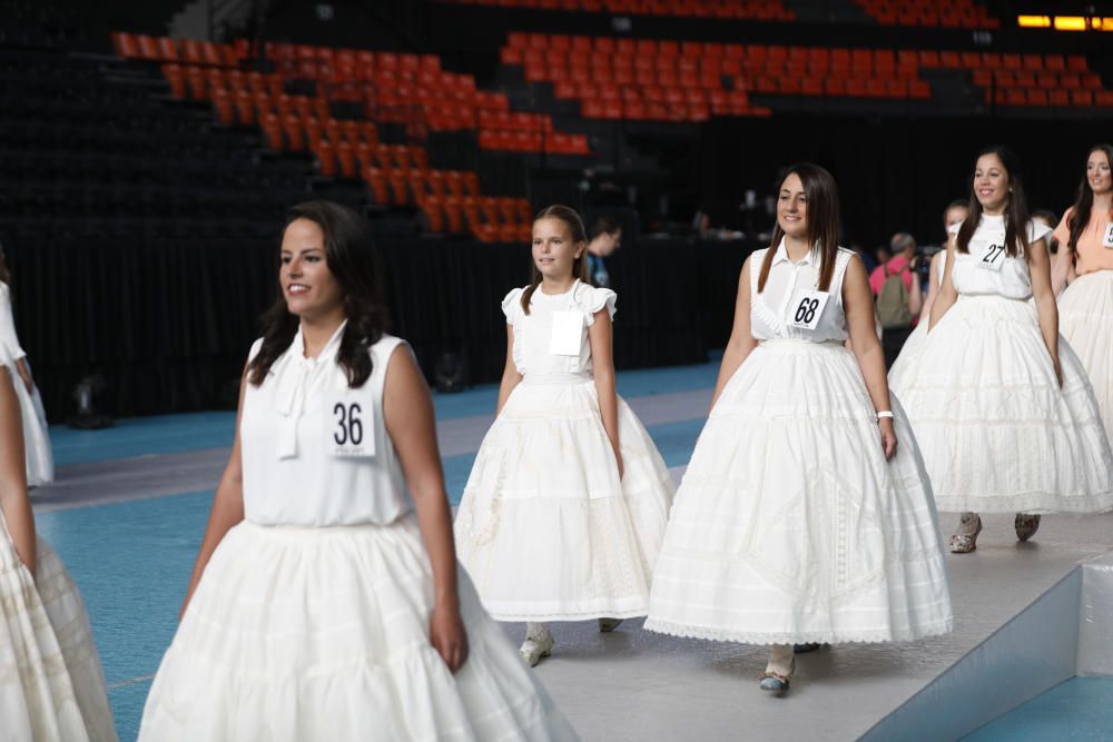 Ensayo de las candidatas a fallera mayor 2019 en la Fonteta