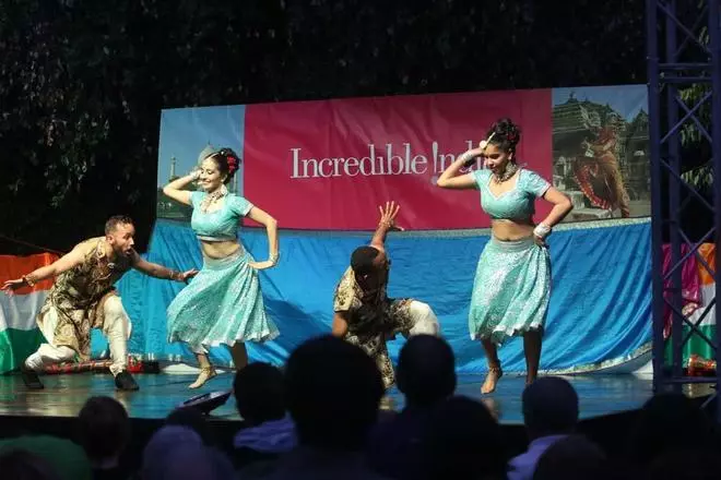 Riomundi toma el Guadalquivir