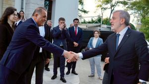 Collboni dona suport a l’alcalde d’Istanbul, empresonat per Erdogan