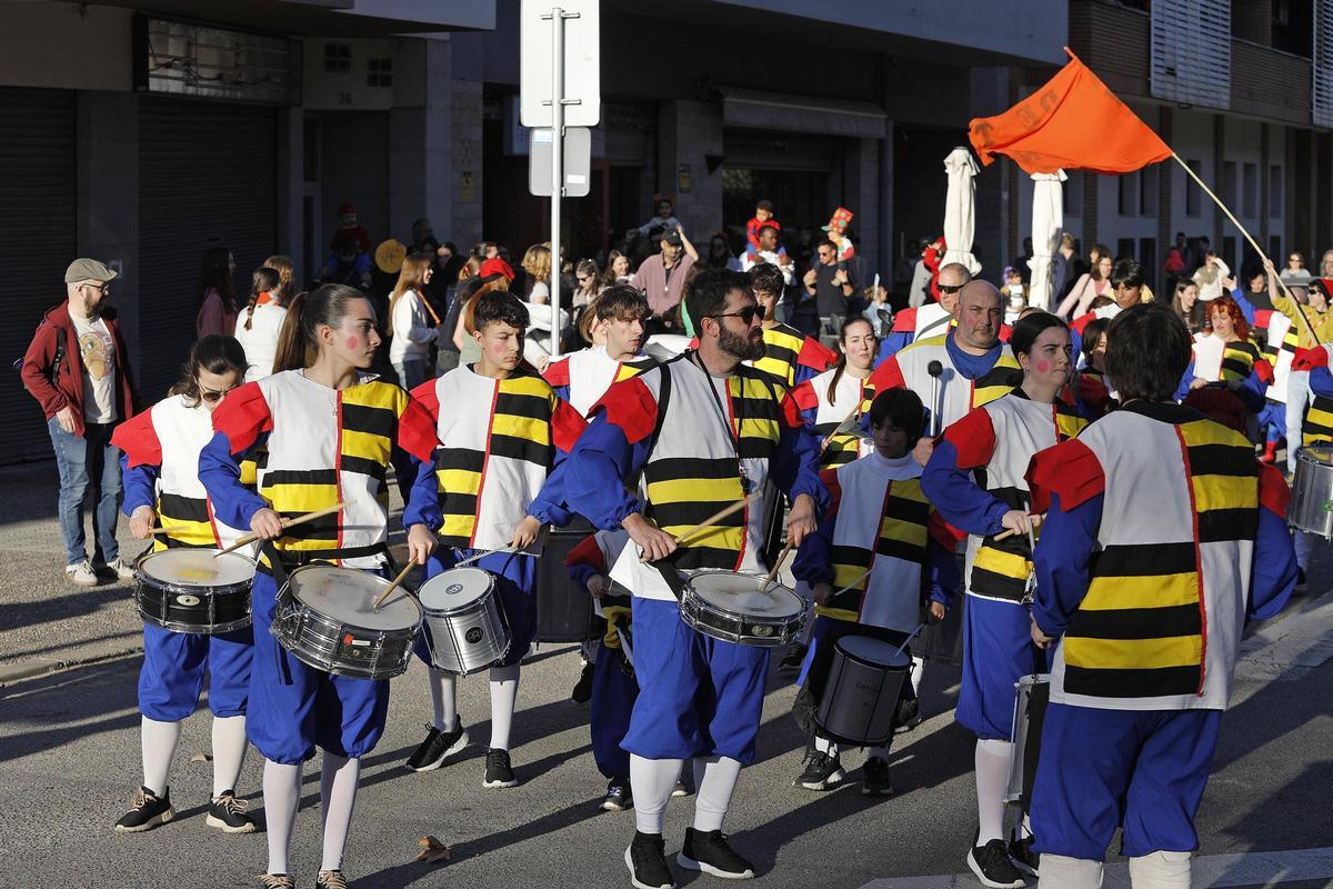 Imatges dels carnavals a barris de Girona
