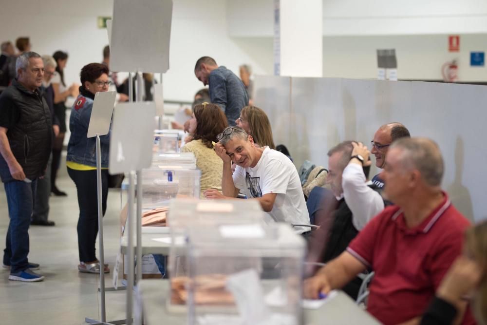 La jornada electoral del 10N en Tenerife