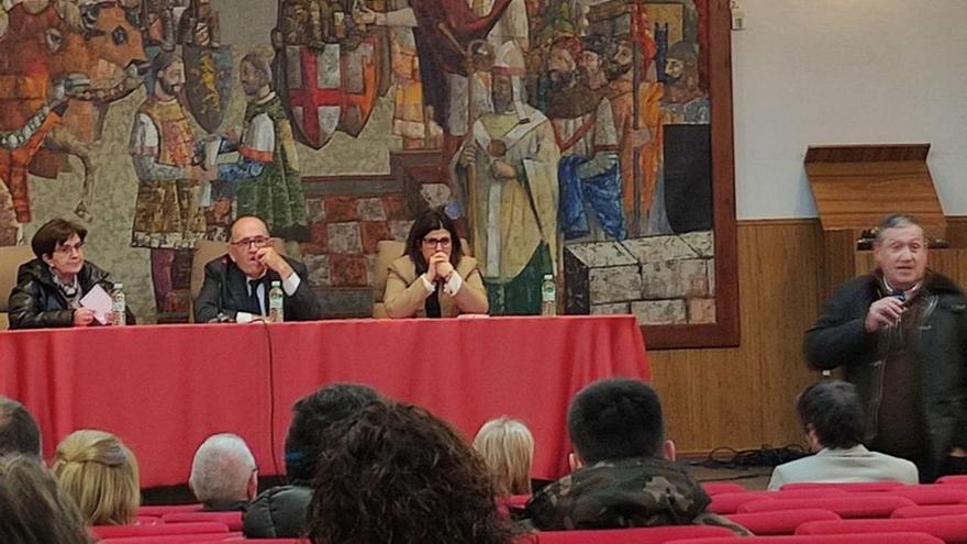 Asamblea de la Mancomunidad de la ETAP, en Benavente. | E. P.