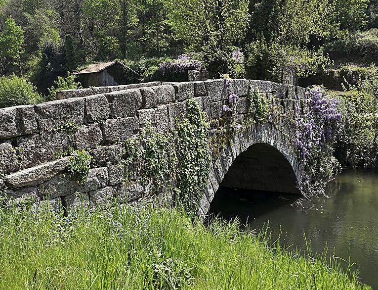 Puente del Arco de Pombeiro, Felgueiras