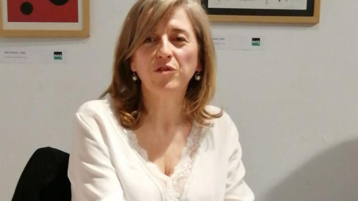 Mercè Saurina en una presentació del seu nou llibre