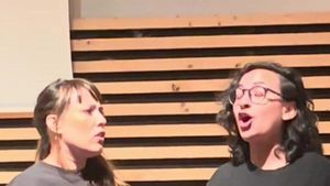 L’Ajuntament es disculpa per un gag crític amb el català