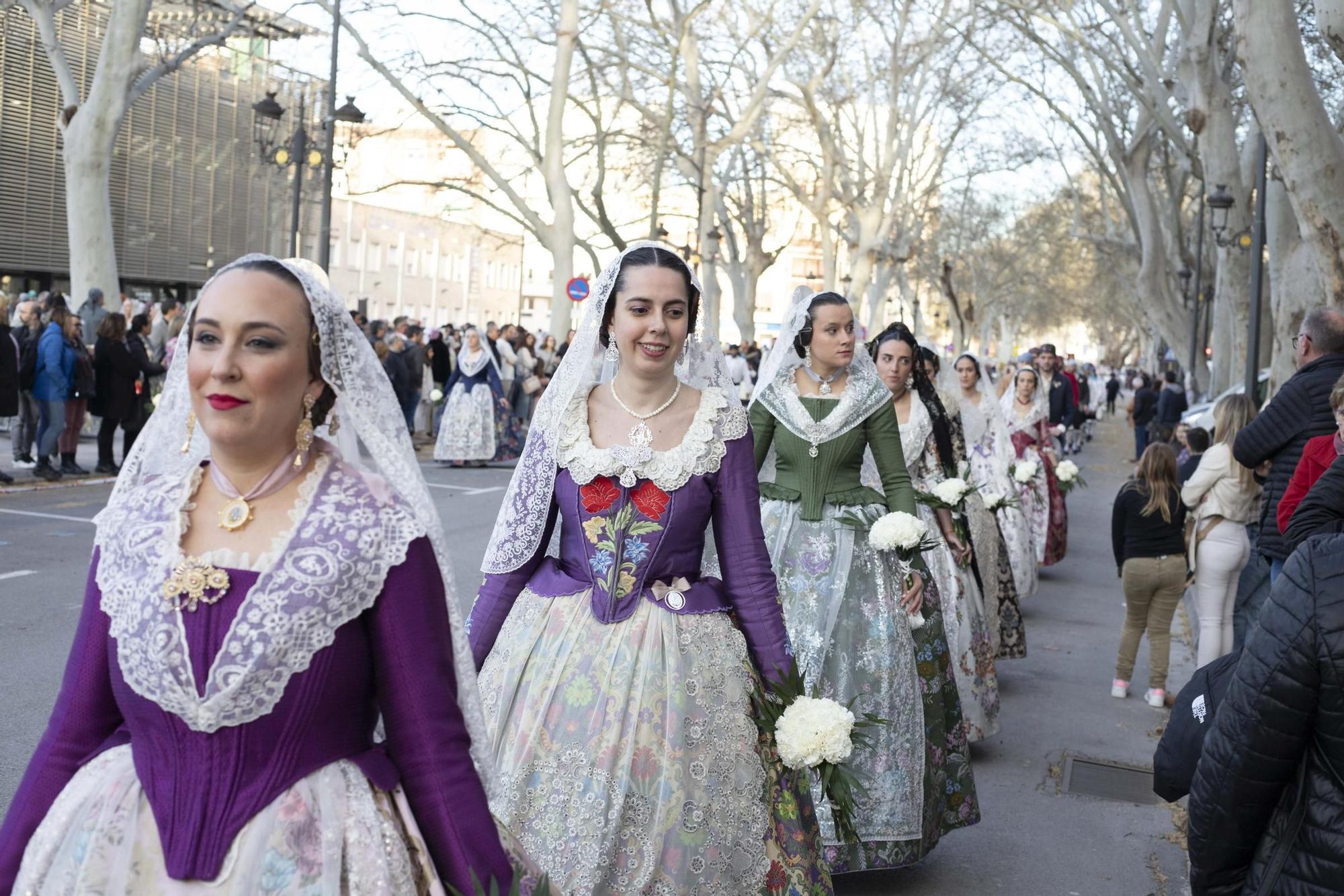 Búscate en la multitudinaria Ofrenda del sábado 22 de marzo en Xàtiva