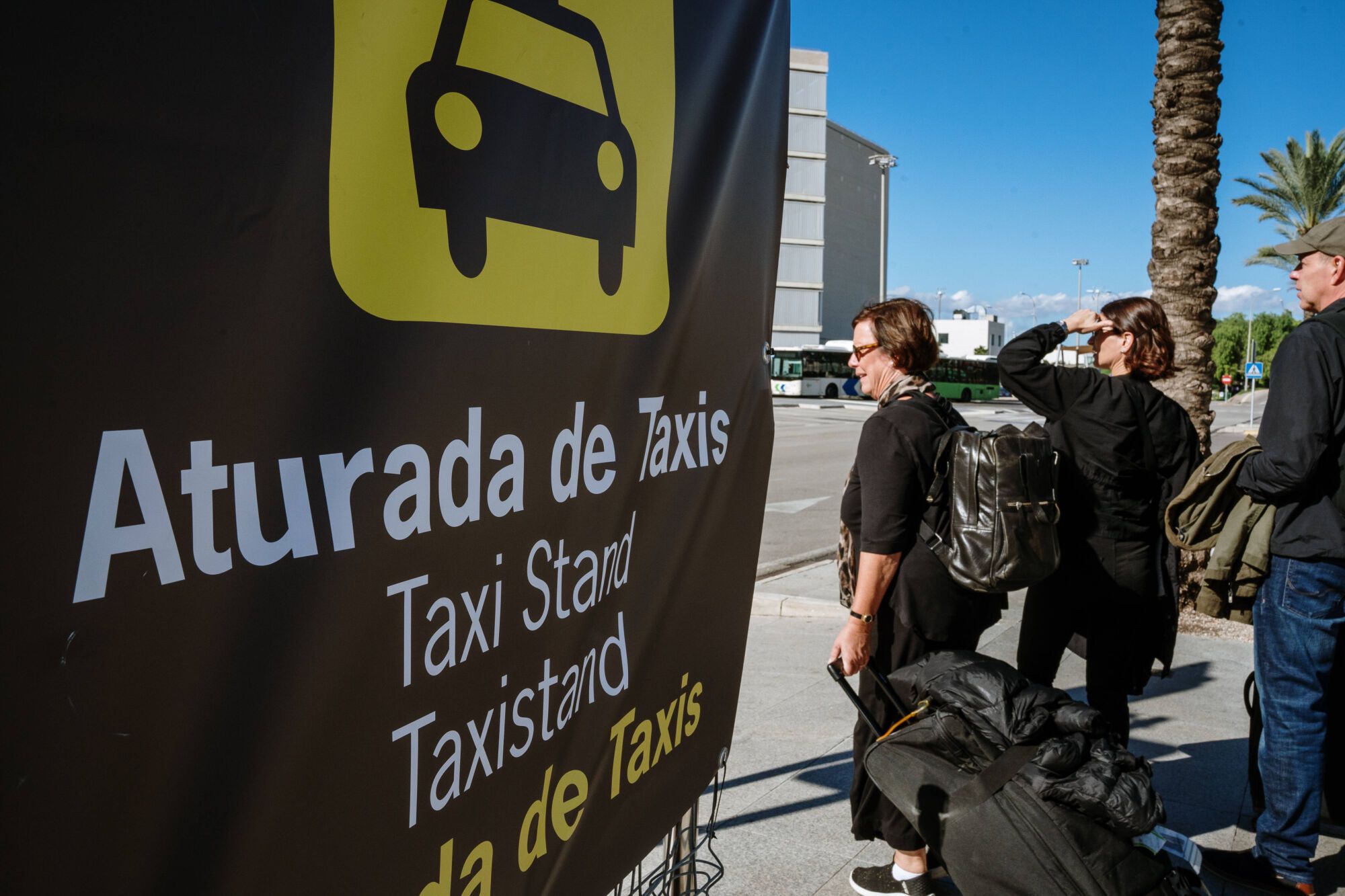 Taxis aeropuerto de Palma Son Sant Joan - Nueva parada de taxis - Obras aeropuerto