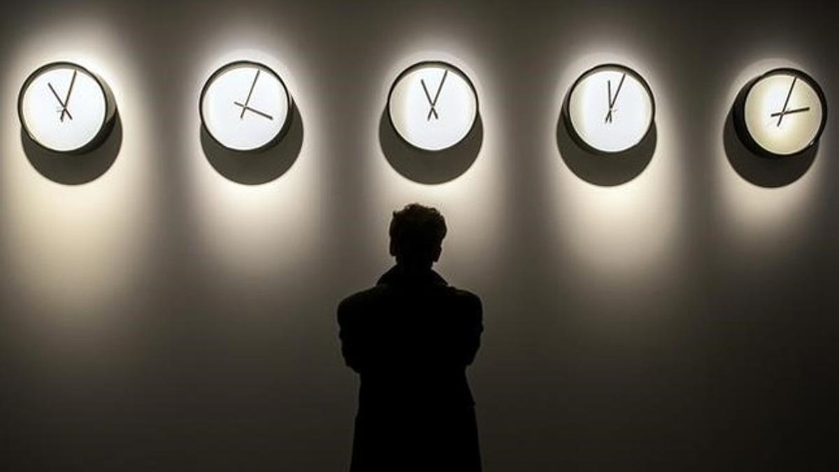 'Timepieces (Solar system)', de Katie Paterson, una de las obras que se pueden ver en la exposición 'Real Time'.