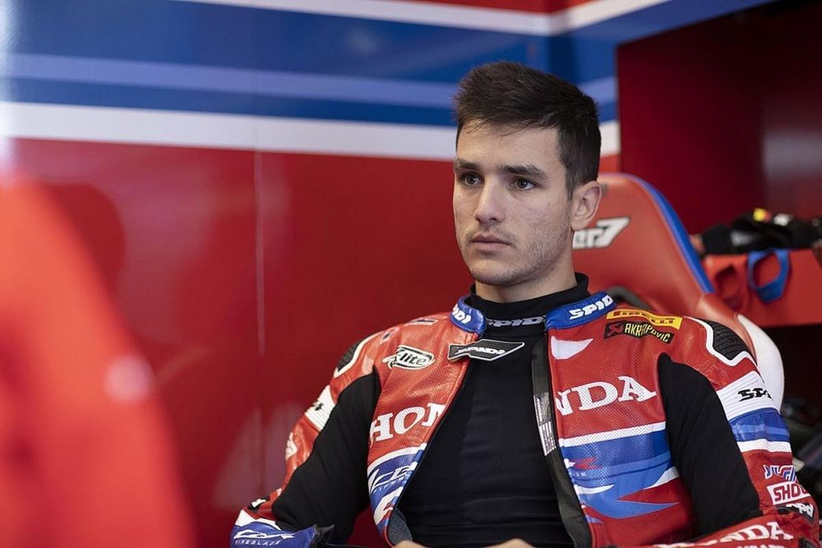 Iker Lecuona lamenta que Honda no cuente con él para relevar a Marc Márquez en 2024