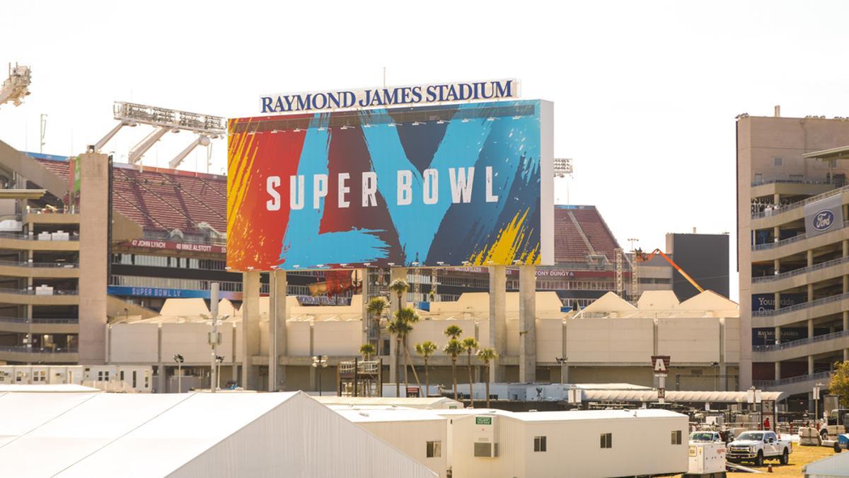 El estadio Raymond James de Tampa acogerá la LV Super Bowl