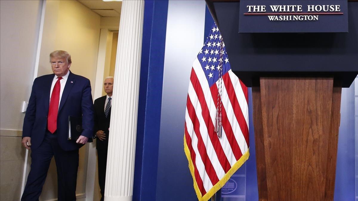 zentauroepp53084081 president donald trump and vice president mike pence arrive 200410121000 zentauroepp53084081 president donald trump and vice president mike pence arrive 200410121000