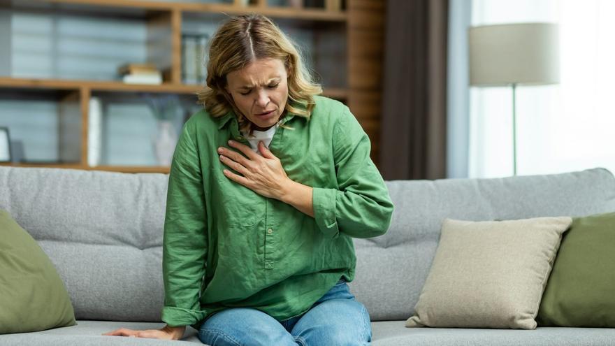 Qué hacer si sufres un infarto estando solo en casa: pasos clave para actuar a tiempo y salvar la vida