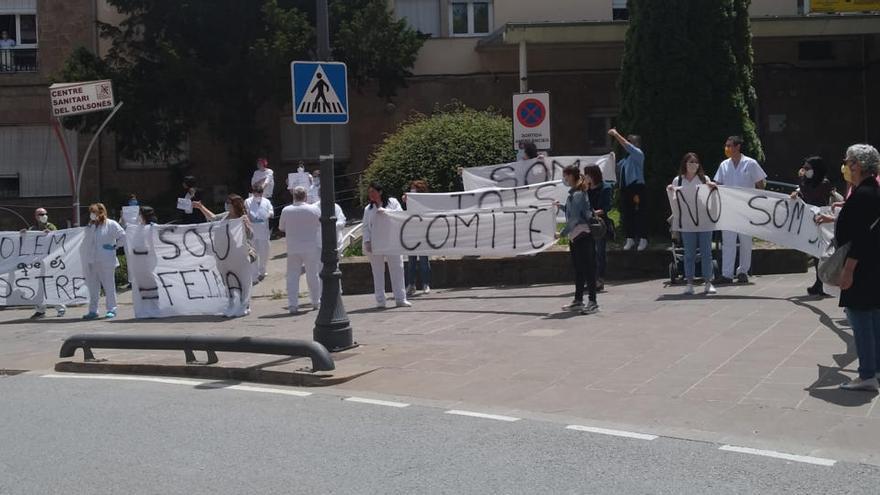 Concentració de treballadors del Centre Sanitari del Solsonès a Solsona, el juny passat