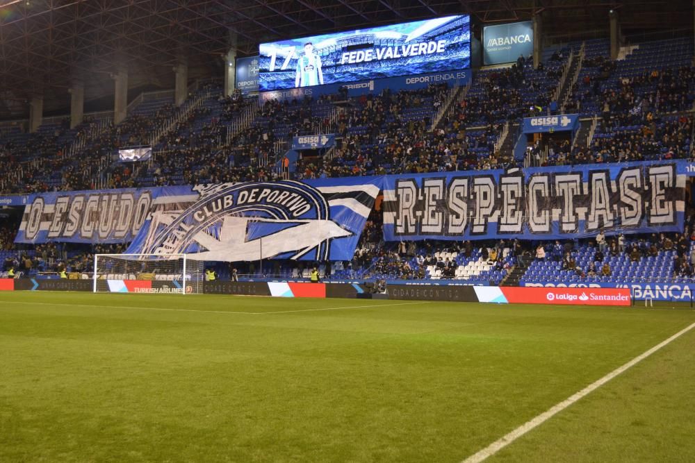 El Dépor cae en Riazor ante el Valencia