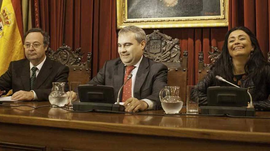 Fragoso ofrece borrón y cuenta nueva en la relación con los grupos de la oposición