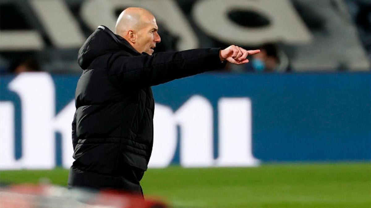 Zidane: "A Isco no le doy la oportunidad de demostrar el jugador que es"