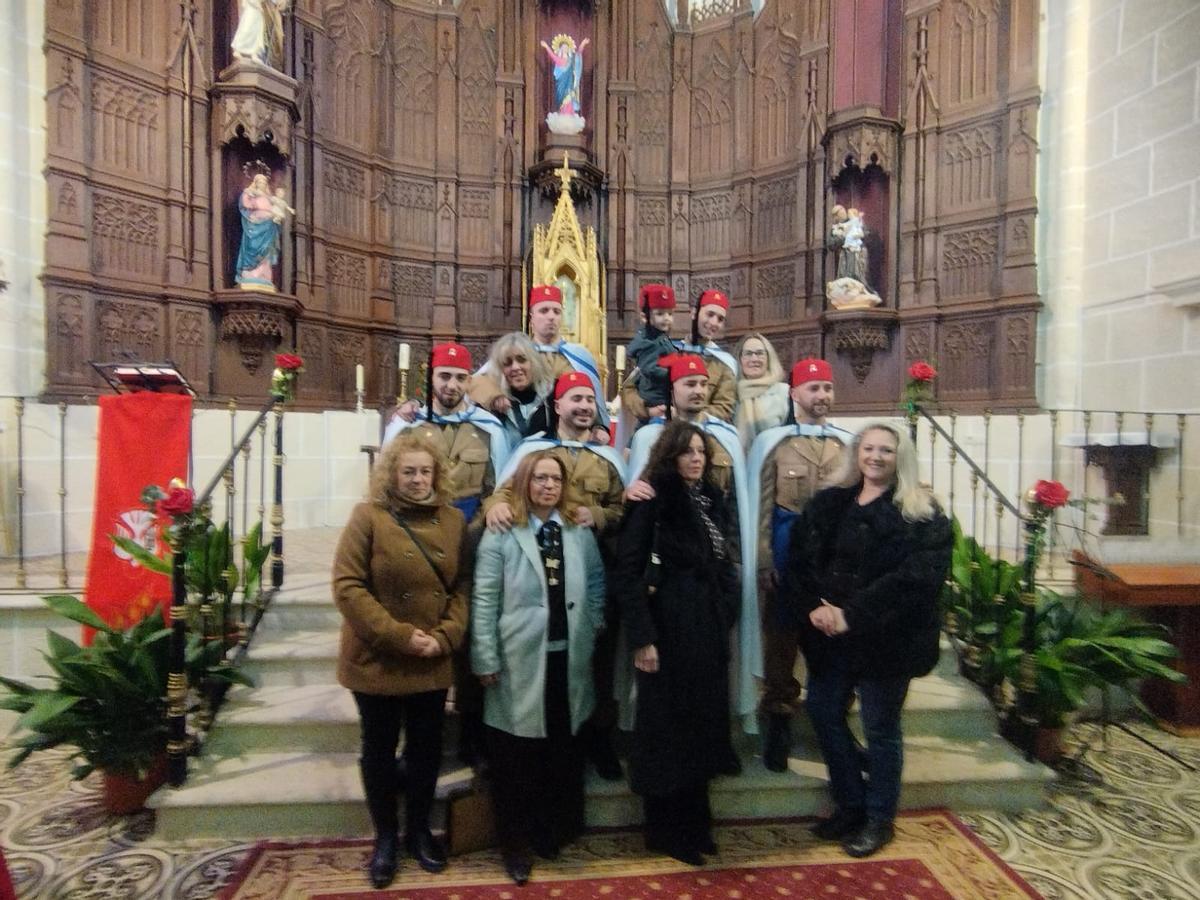 Fotogalería | Hinojal hace frente a la borrasca y se encomienda a San Sebastián Fotogalería | Hinojal hace frente a la borrasca y se encomienda a San Sebastián