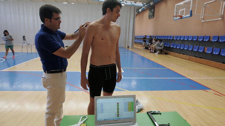 Carlos Suárez, durante las pruebas médicas del pasado verano.