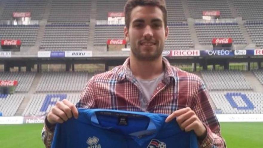 Johannesson, con la camiseta de Islandia en el Tartiere