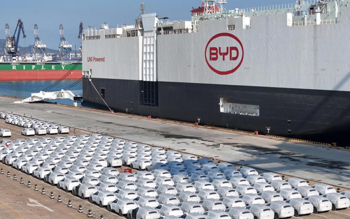 Primer barco de BYD