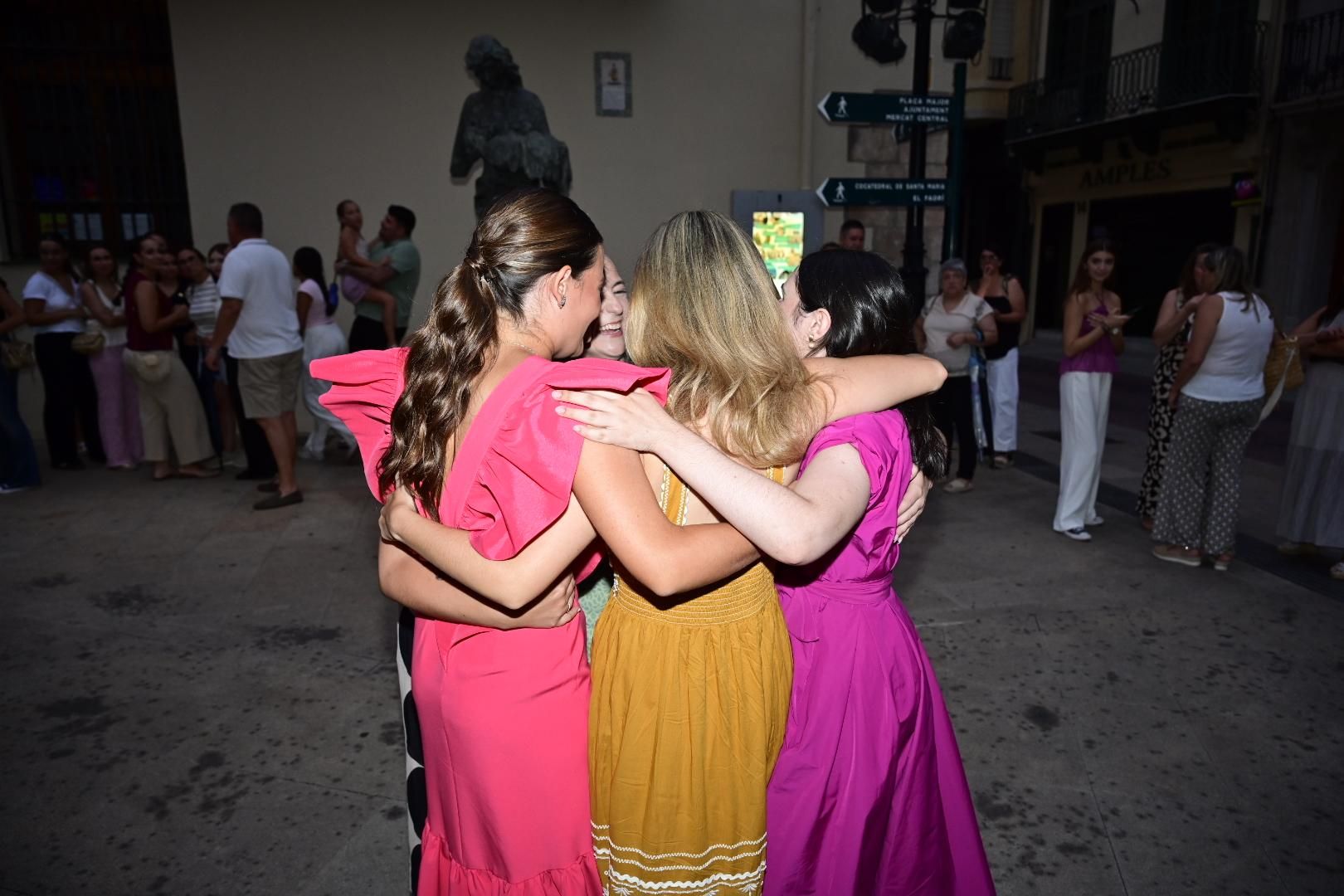 Galería de fotos: Clara Sanz Sobrino y Ana Colón Sastriques, reina y reina infantil de las fiestas de Castelló 2026