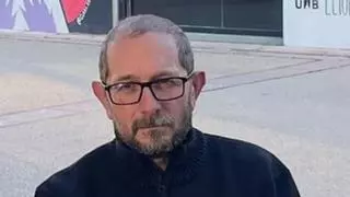 El catedrático asturiano que se siente perseguido en Cataluña: Rafael Arenas recibe amenazas y su propia universidad lo veta