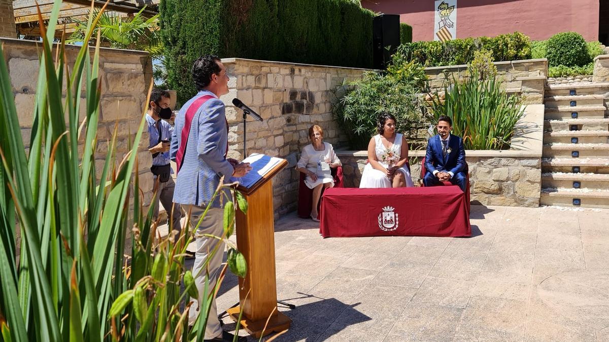 Un momento de la boda en la Casa Colorá de Elda.