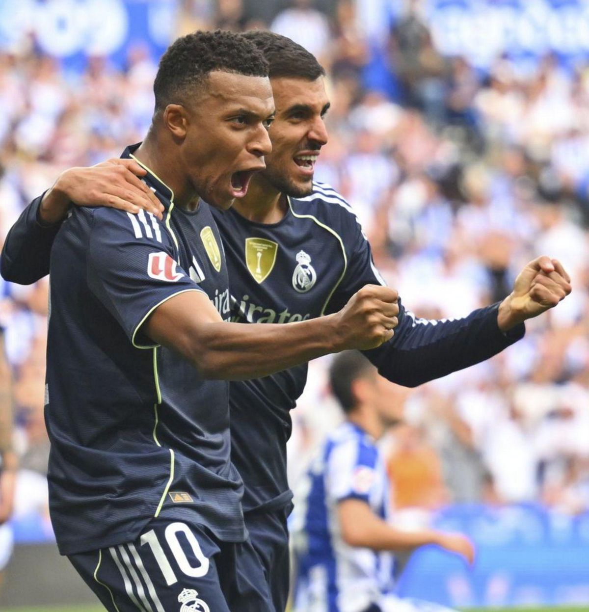 Mbappé sosté un Madrid que va jugar una hora amb deu