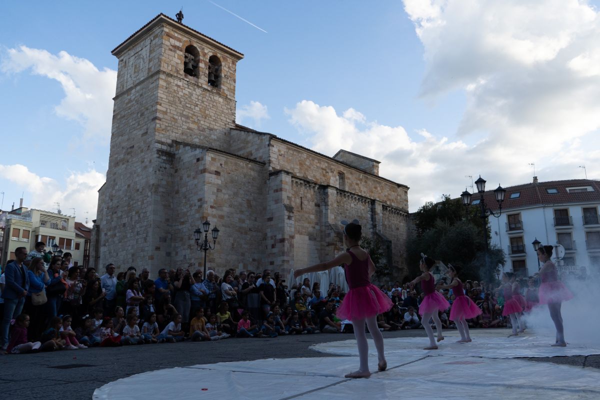 GALERÍA | La celebración del Día de la Danza en Zamora, en imágenes