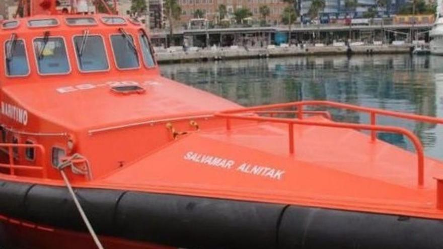 Amplían a Motril la búsqueda de los jóvenes desaparecidos en el mar