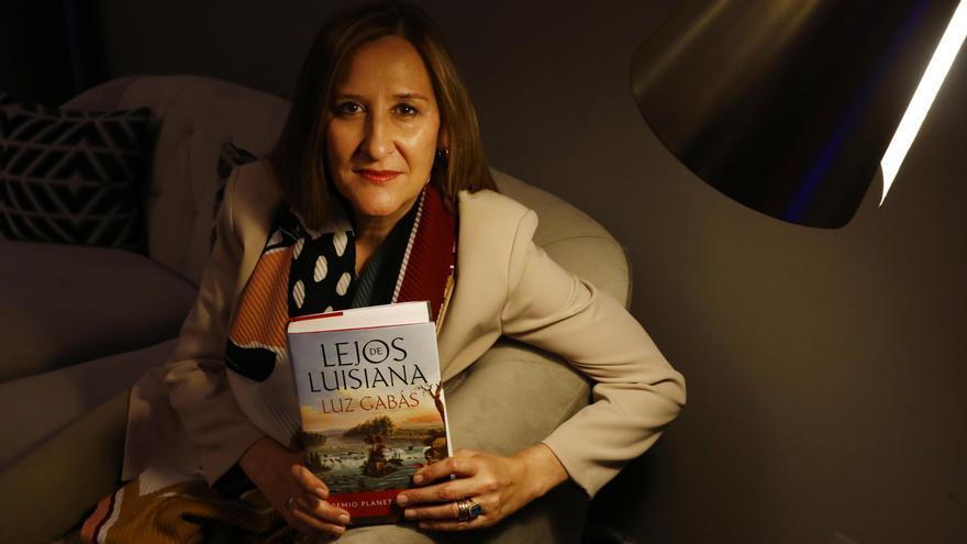 La novela &quot;Lejos de Luisiana&quot; de la aragonesa Luz Gabás se adaptará a serie de televisión