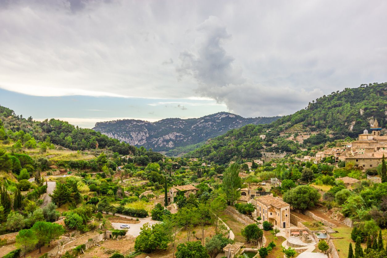 Escorca, 187 habitantes e infinitos encantos en plena Sierra de Tramuntana.