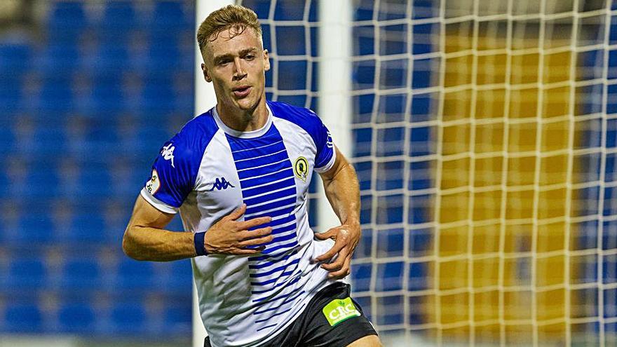 Manu Garrido en un partido con el Hércules.