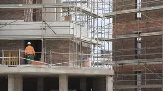 Las comarcas de la costa sostienen la creación de empresas en Alicante