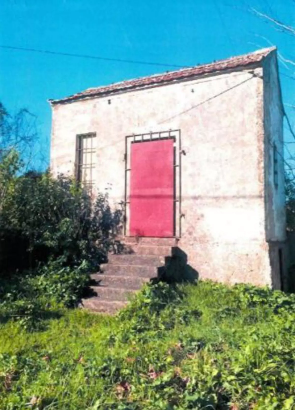 Interior subasta una caseta de la Guardia Civil en Caldelas