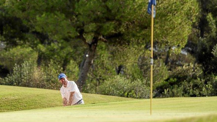 Auch der Betrieb auf den Golfplätzen auf Mallorca läuft wieder an