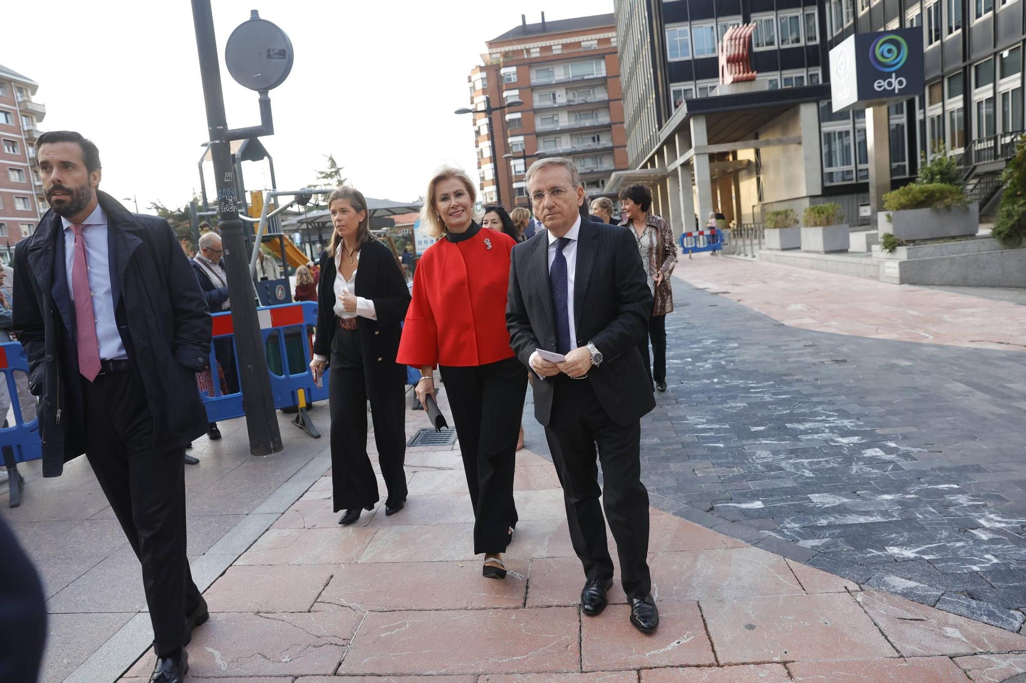 EN IMÁGENES: La Familia Real asiste en Oviedo al concierto de los premios "Princesa de Asturias"