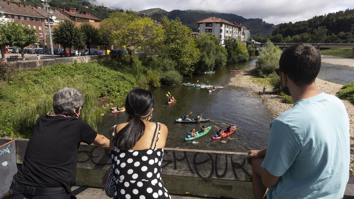 El Sella: su filón turístico no sufre la anulación de la Fiesta de Les Piragües