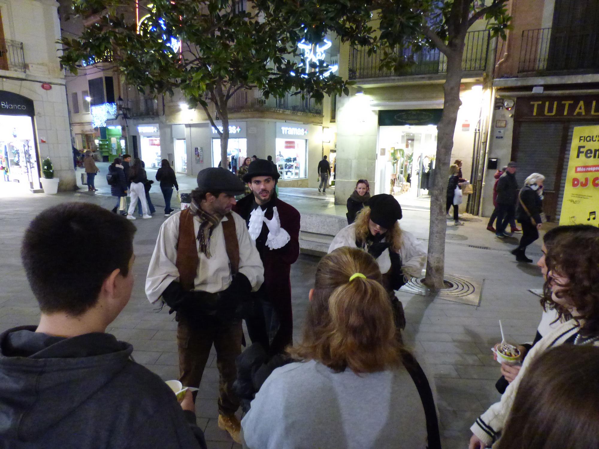 El carter reial fa parada al Casino Menestral i els carboners volten per Figueres