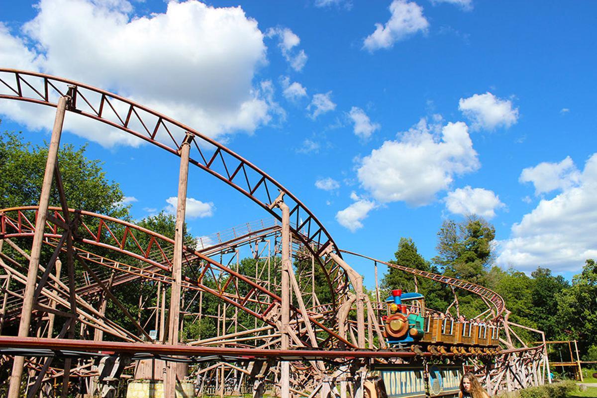 Viaje por el parque de atracciones más próximo a Galicia