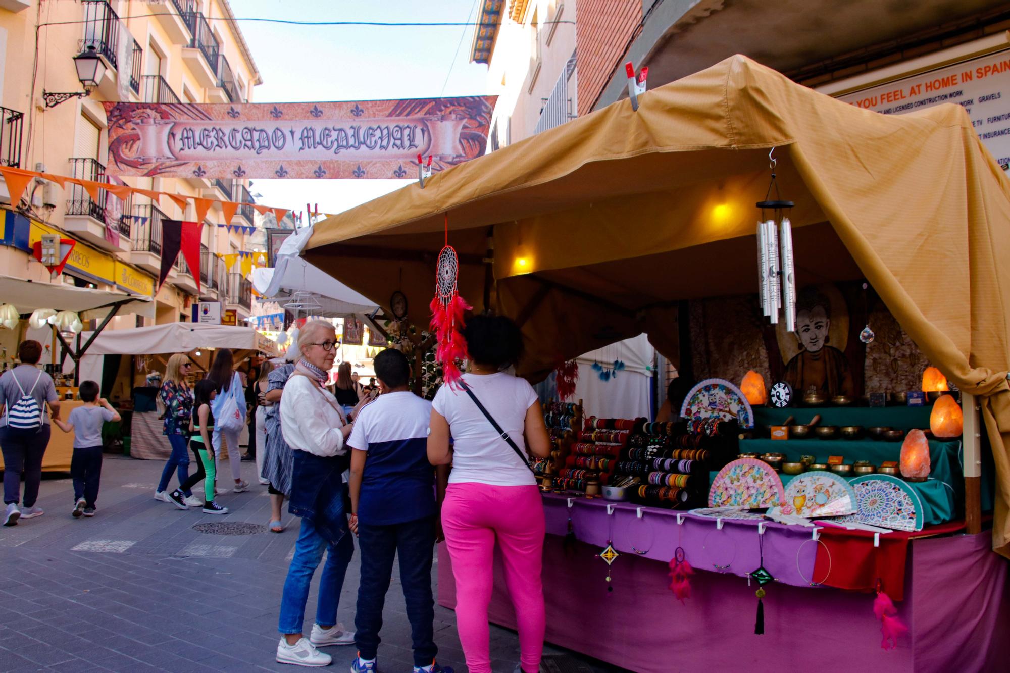 Días de comercio y ocio en Castalla