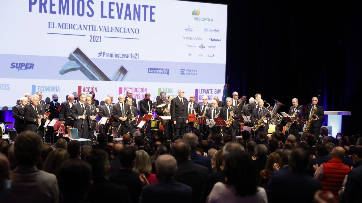 Todos los asistentes a la gala de los premios Levante-EMV-Prensa Ibérica 2021