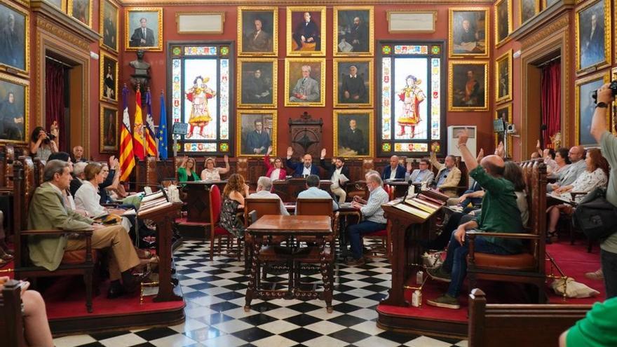 La crisis en el Ayuntamiento de Palma deja sin remuneración al alcalde y los regidores