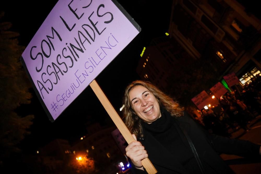 25-N: Demo gegen Gewalt an Frauen auf Mallorca