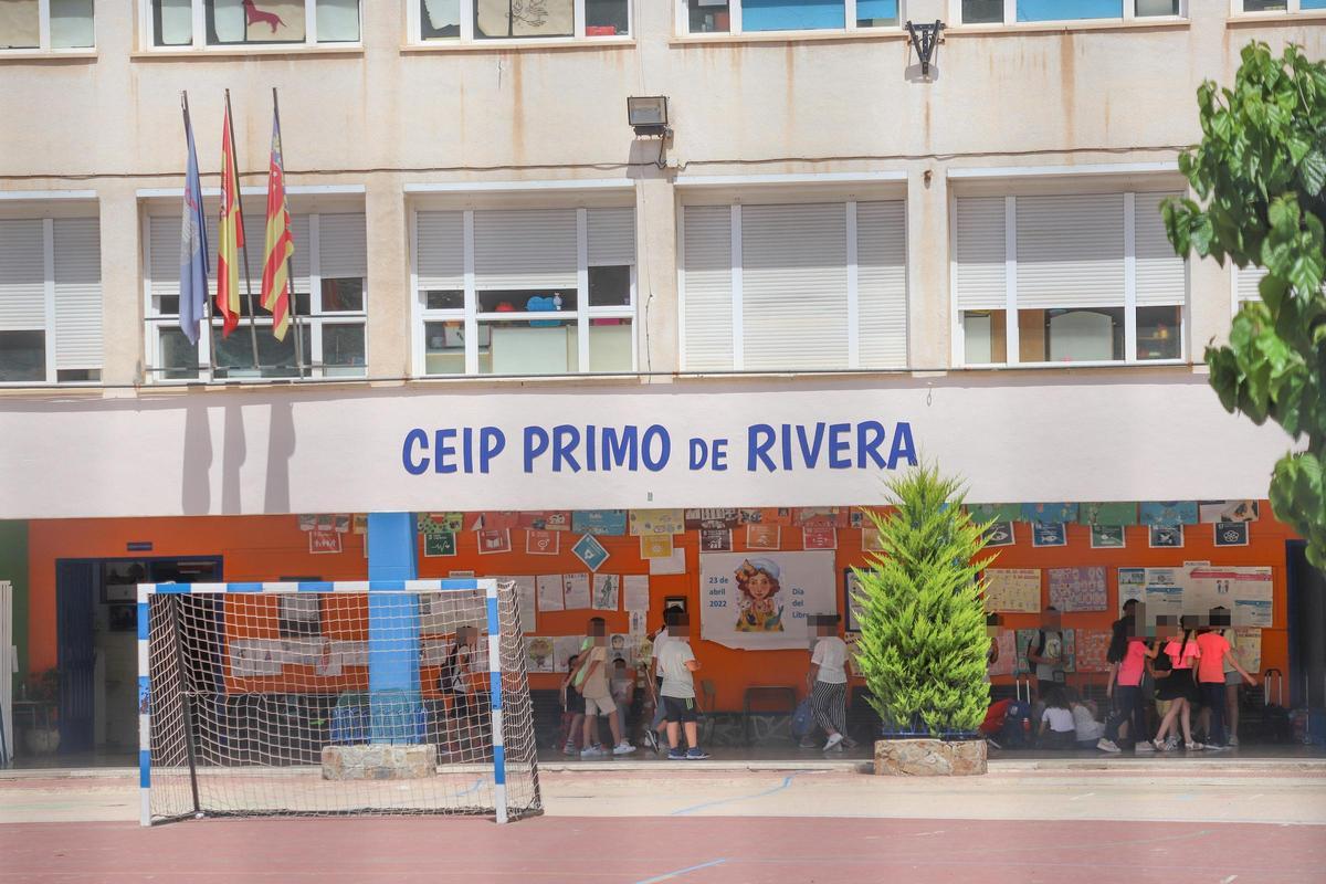 Callosa de  Segura mantiene el nombre de Primo de Rivera a uno de los colegios públicos de la localidad.