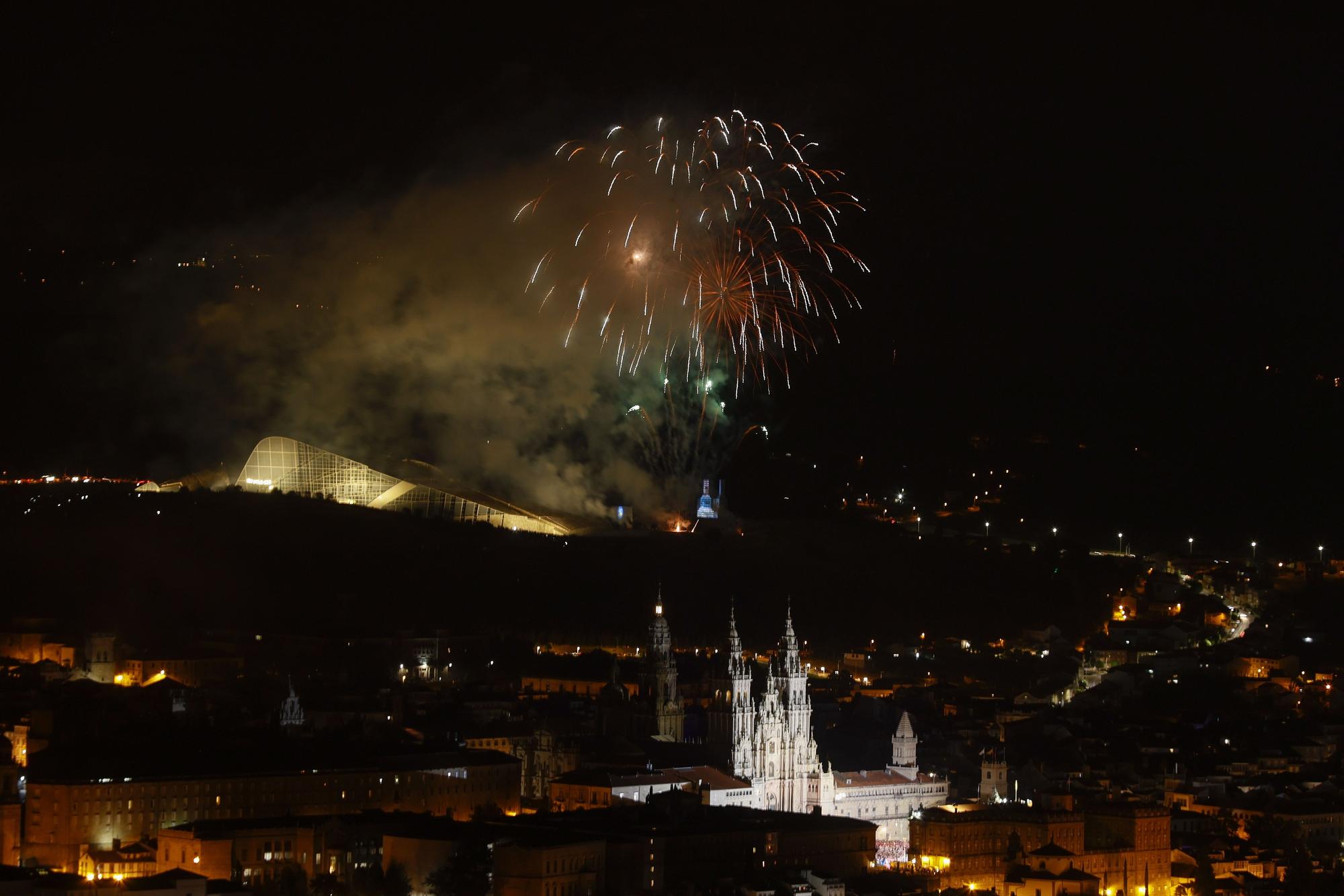 Galicia se ilumina para celebrar su día