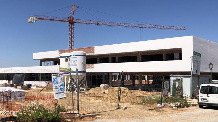 El nuevo colegio de Almendralejo no cumplirá los plazos de edificación programados