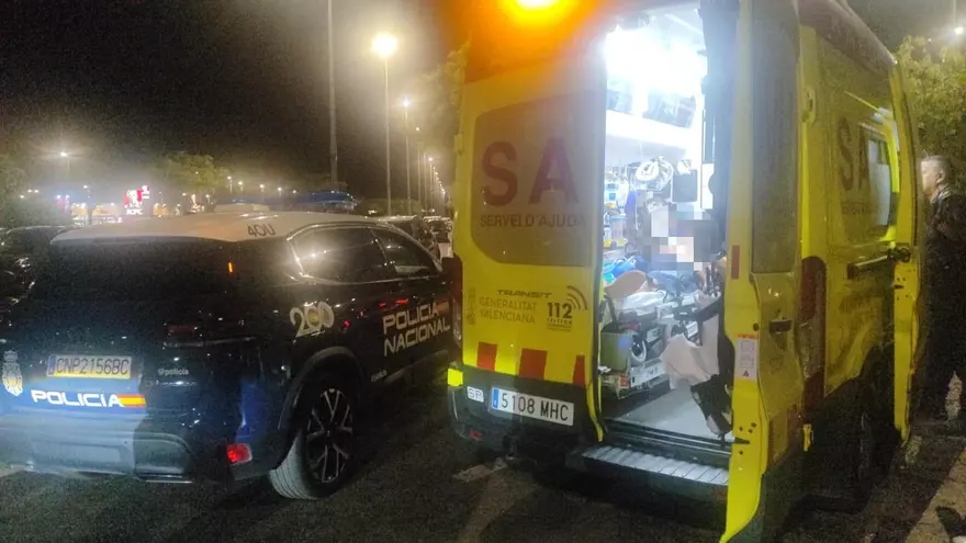 La Policía Nacional de Alicante salva la vida a un hombre de 56 años tras sufrir un infarto